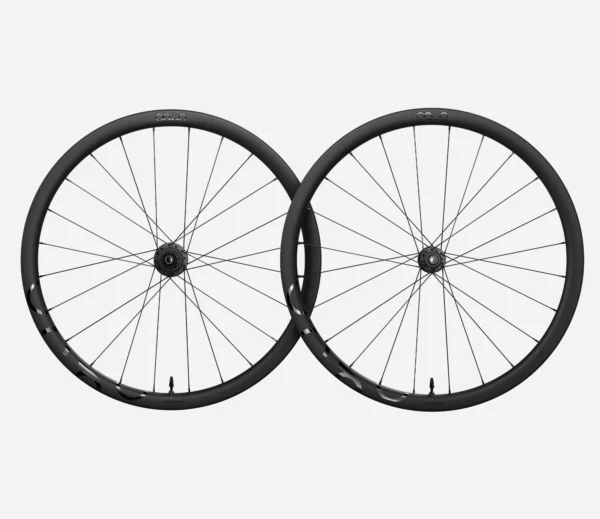 OQUO KOŁA RP35TEAM SHIMANO HG SET Black