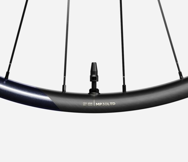 OQUO KOŁA MP30LTD SHIMANO MS REAR Noctiluca