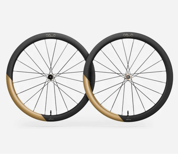 OQUO KOŁA RP45LTD CS SHIMANO HG SET Metallic Golden Sand